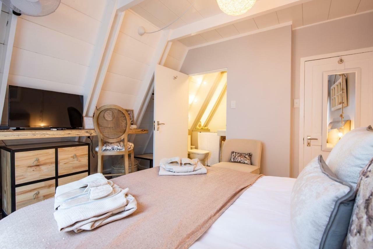 Salt Boutique Guesthouse By Curiocity (Adults Only) Bloubergstrand Exterior photo