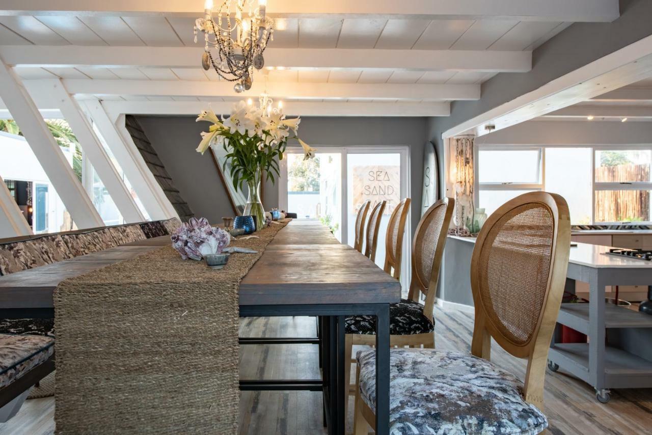 Salt Boutique Guesthouse By Curiocity (Adults Only) Bloubergstrand Exterior photo