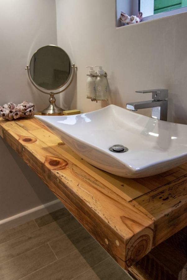 Salt Boutique Guesthouse By Curiocity (Adults Only) Bloubergstrand Exterior photo