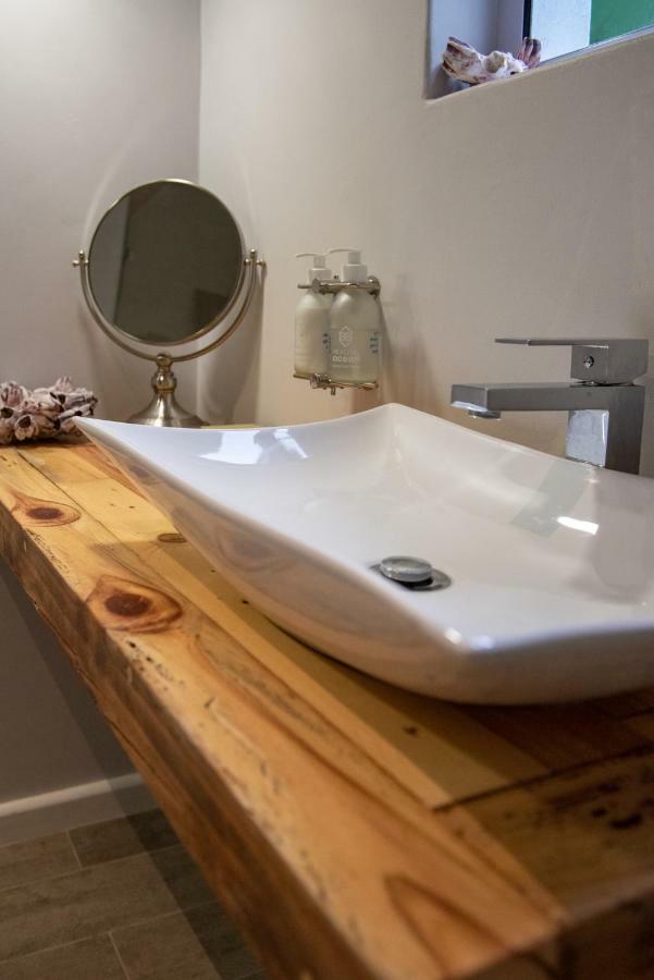 Salt Boutique Guesthouse By Curiocity (Adults Only) Bloubergstrand Exterior photo