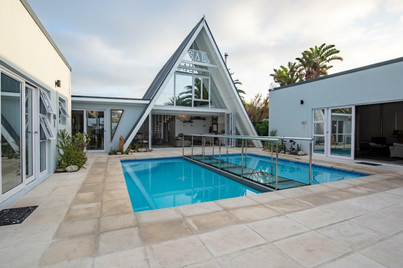 Salt Boutique Guesthouse By Curiocity (Adults Only) Bloubergstrand Exterior photo