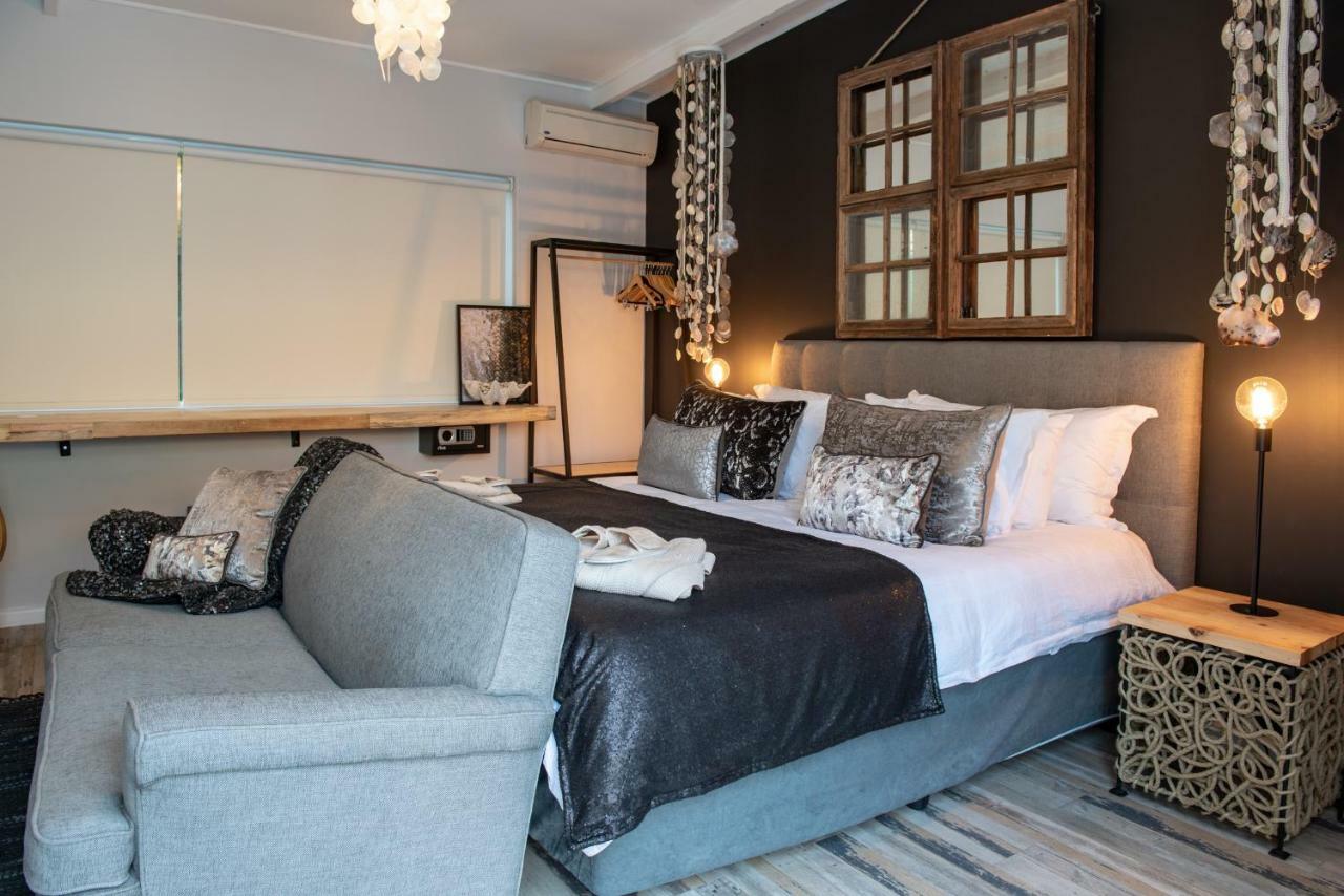 Salt Boutique Guesthouse By Curiocity (Adults Only) Bloubergstrand Exterior photo