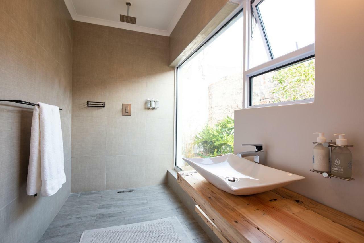 Salt Boutique Guesthouse By Curiocity (Adults Only) Bloubergstrand Exterior photo